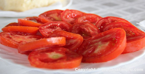 Salata od paradajza